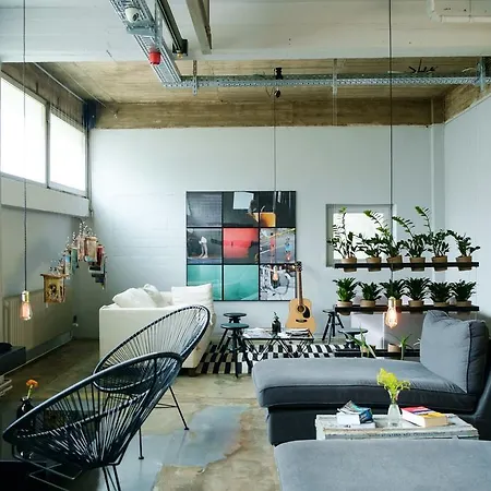 Hostel Wallyard