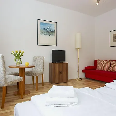 Rs Am Kurfurstendamm Apartment Berlin