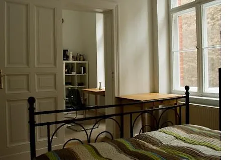 Eastside Prenzlauer Berg Apartment