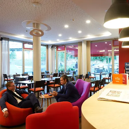 Flottwell & Residenz Am Park 3* Berlin