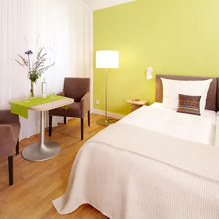 Flottwell & Residenz Am Park 3*