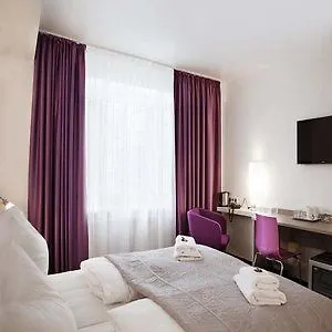 Hotel Nikolai 3*