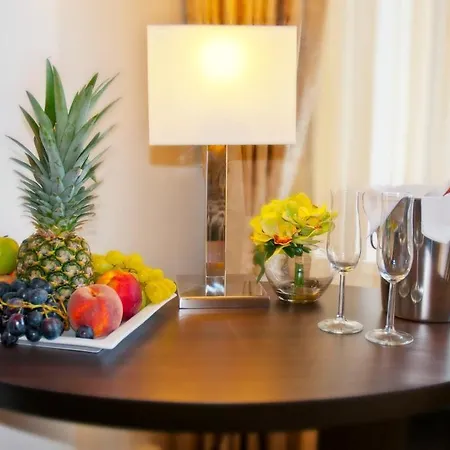 Vier Jahreszeiten Hotel Berlin
