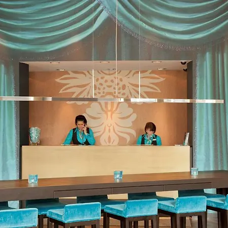 One Ku'damm Hotel