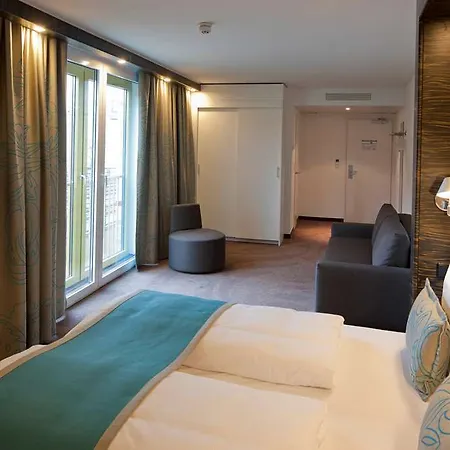 One Ku'damm Hotel 3*