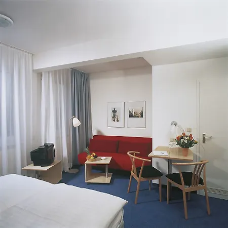 Enjoy Messe Ξενοδοχείο 3*