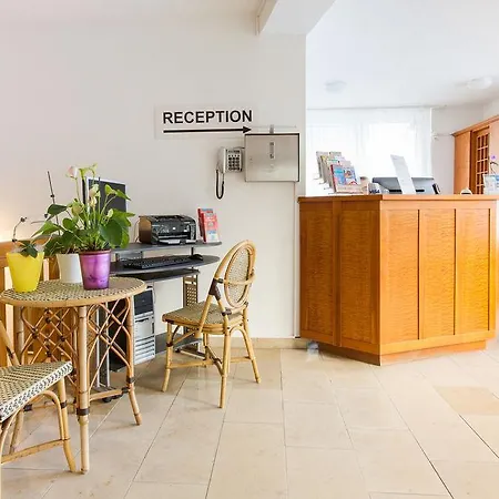 Hotel Apart West Im Esprit 3*