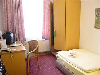 Gold Hotel 3*