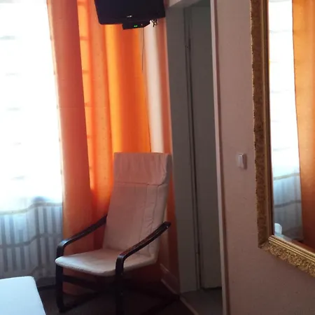 Hotel De Ela 2*