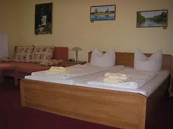 Fischer Am Kudamm Hotell 3*