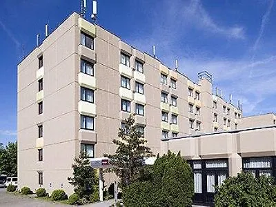 Отель Mercure Airport Tegel