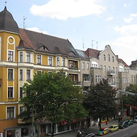 Vendégház Am Hermannplatz 2*