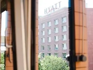 Apartments At Potsdamer Platz Hotel *