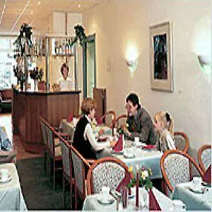 Otel Junckers 3*