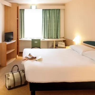 Hotel City-west 2*