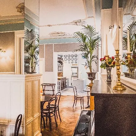 Hotel Henri Kurfuerstendamm 4*