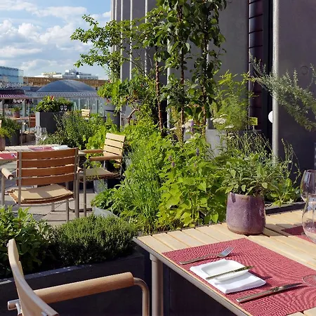 Swissotel Kurfuerstendamm 5*