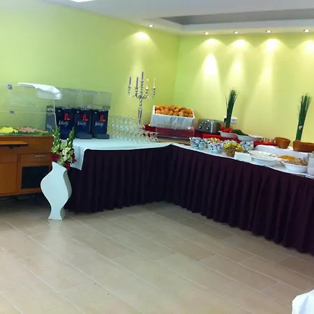 Hotel Arcos Haus 3*