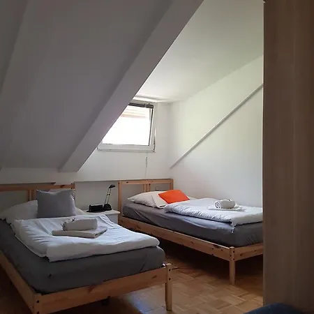 Hubertus Aparthotel 3*