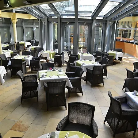 Отель Classik Alexander Plaza 4*
