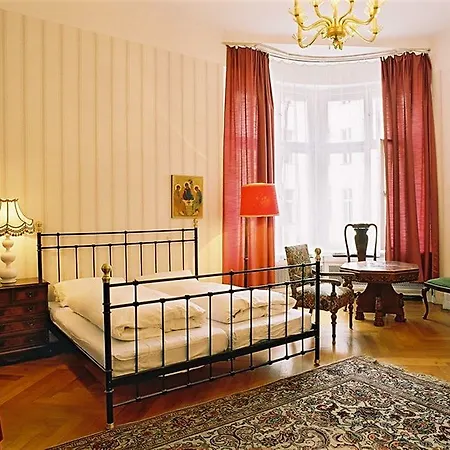 فندق Hotel-pension Funk Am Kurfuerstendamm