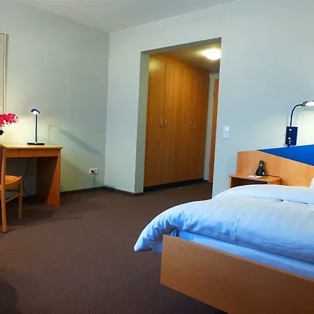 Hotel Parkhotel Marzahn 3*