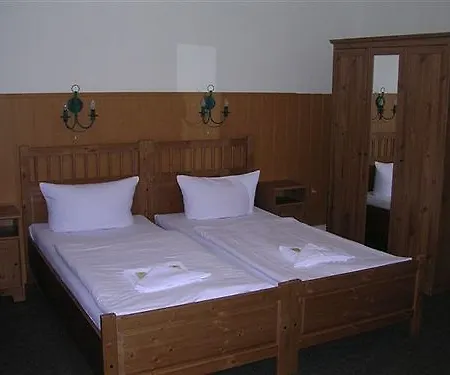 Otel Hotel-pension Rheingold Am Kurfuerstendamm 2*