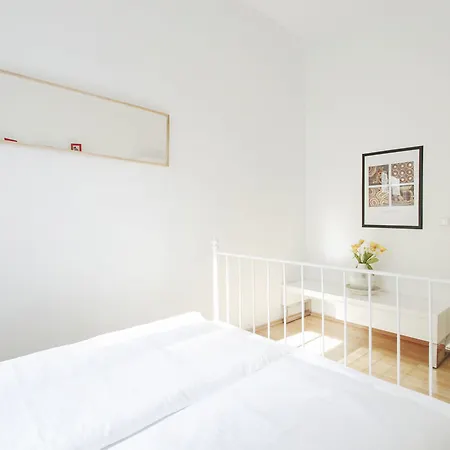 Limehome Berlin Werftstrasse Apartment *