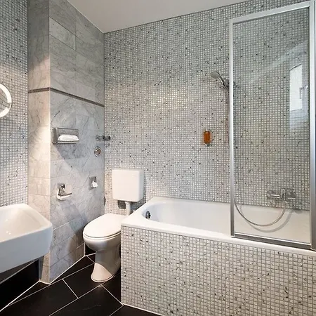 Alfa Hotel 3*