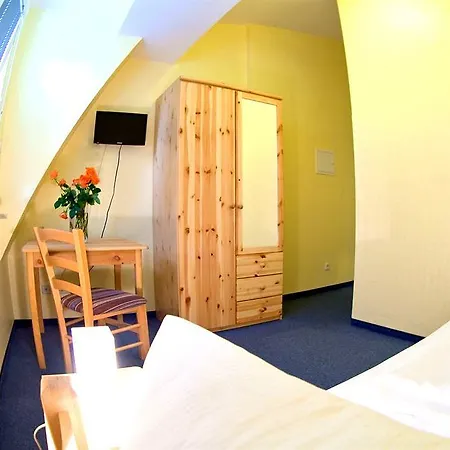 Atlantic Hotel 3*