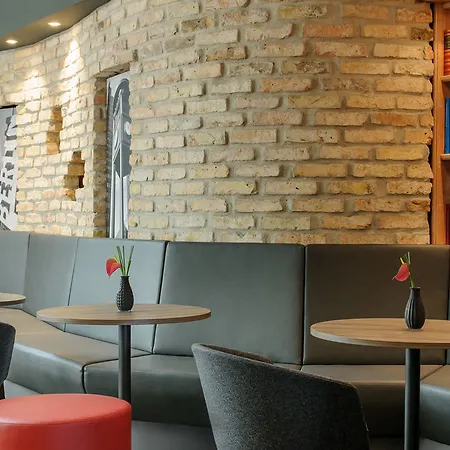 Mercure Mitte 3*