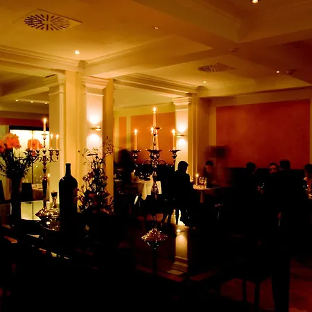 Louisa's Place 5*