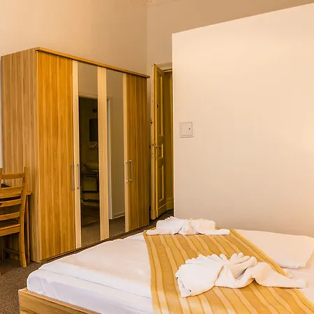 Hotel City Pension Berlin 2*