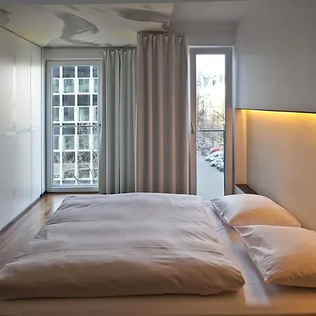 Q! 4*