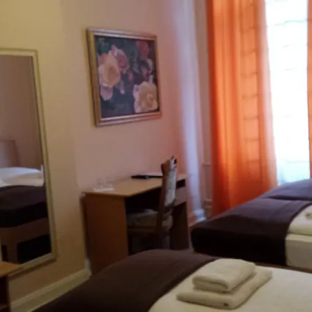 Hotel De Ela