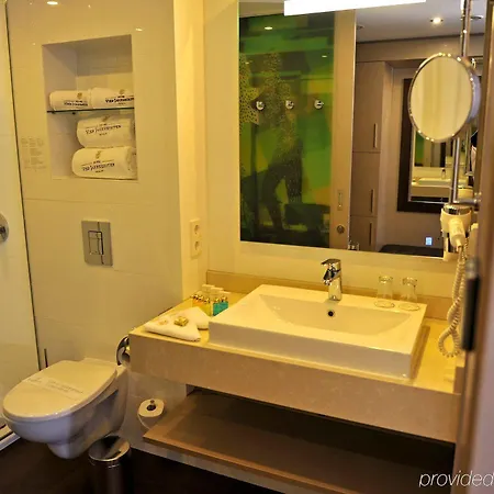 Vier Jahreszeiten Hotel Berlin
