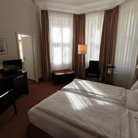Gasthof Schlachtensee 3*