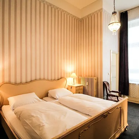 Hotel-pension Funk Am Kurfuerstendamm 3* Berlin