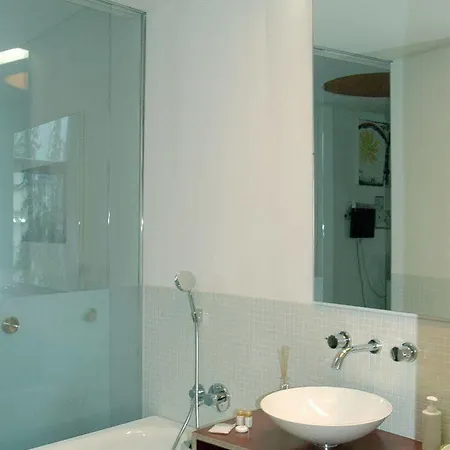 Smartloft & Art Aparthotel 4*