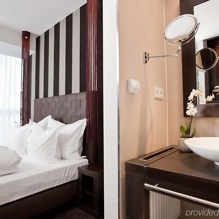 Goodman's Living * Berlin
