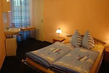 Hotel-pension Adamshof Guest house