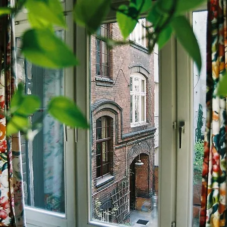 Hostel Fabrik - *