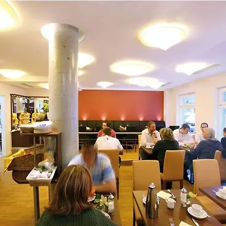 Adelante Boutique 4* Berlin