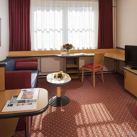 Dorint Airport-hotel Berlin-tegel Szálloda