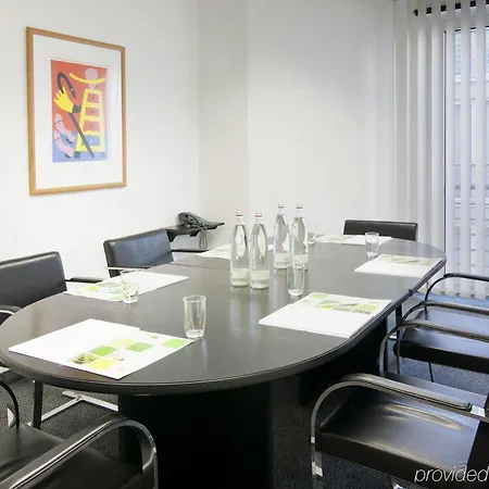 Hotel Holiday City Center East Prenzlauer Berg By Ihg