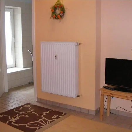 Bed & Breakfast Tempelhof 2*