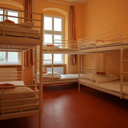 Hostel Happy Go Lucky + Berlin