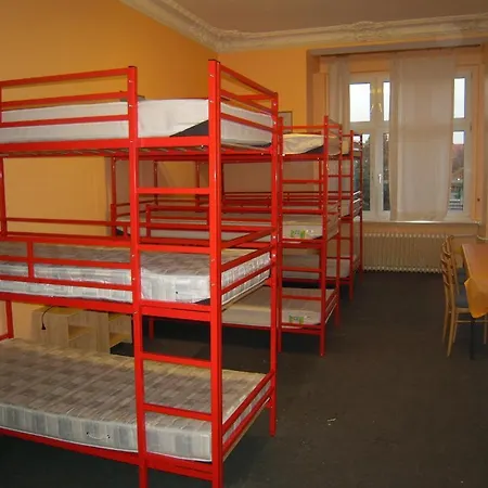 Hostel Happy Go Lucky +