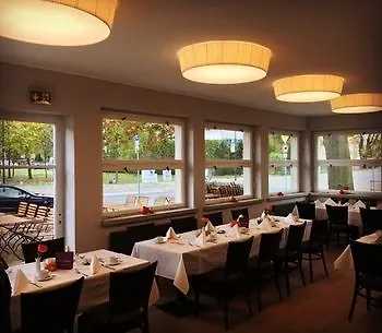 H24 Hoteltow Teltow