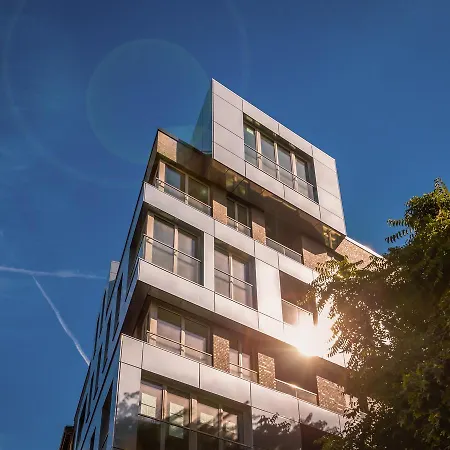 Downtown Mitte 4*